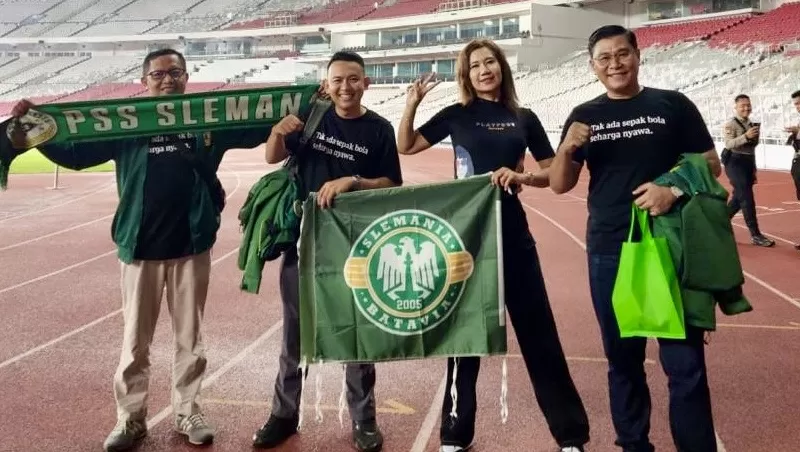 DWS (paling kanan) saat bersama Slemania di tahun 2022 silam (ist)