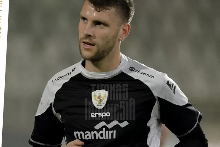 Kiper Timnas Indonesia Maarten Paes dipastikan bisa main lawan Arab Saudi (Instagram @timnas.indonesia)