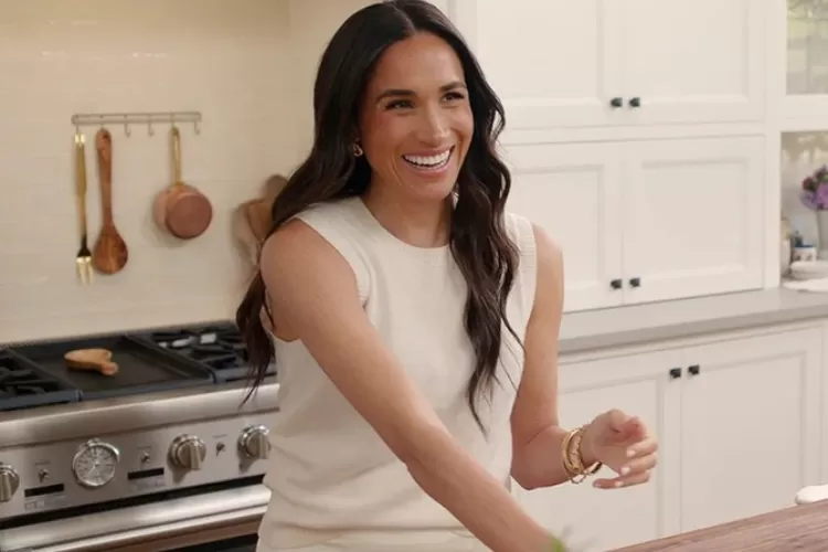 Meghan Markle kena nyinyiran netizen setelah terlihat di pengungsian korban kebakaran LA  (Netflix)