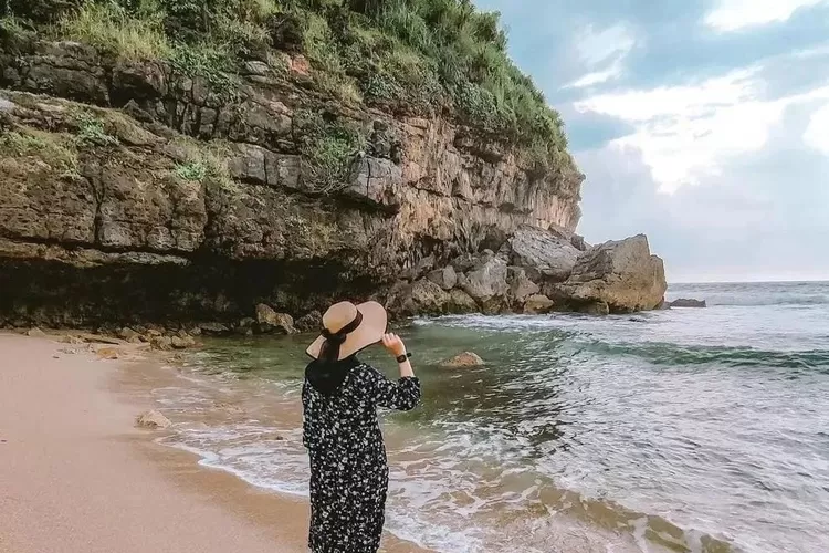Keindahan Pantai Torohudan, tempat wisata yang menawarkan keindahan seperti di Bali.
