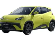 BYD Atto 1 STD, Mobil Listrik Ergonomis Cocok Penggunaan Harian Dibandrol di Bawah Rp200 Jutaan.