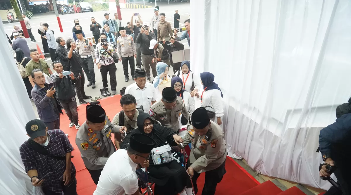 Aula Bhayangkara Polres Cianjur dialihfungsikan jadi penginapan sementara. (FOTO: Ist)