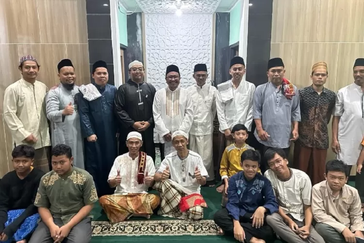 Ramadan 1445 Hijriah tahun ini Kelurahan Meruyung, Limo, Kota Depok mengadakan tadarus On The Road. (RADAR DEPOK)