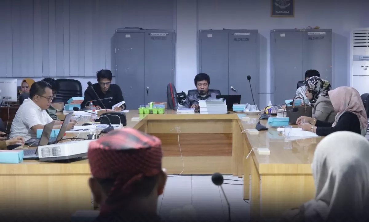 Pansus II DPRD Bulukumba mulai membahas Ranperda RTRW 2025-2025. (ikrar asmara)