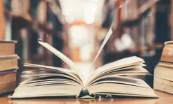 Apa Saja Manfaat dan Kesempatan Belajar Sastra Inggris? Jurusan yang Meningkatkan Kemampuan Bahasa dan Budaya Ini!