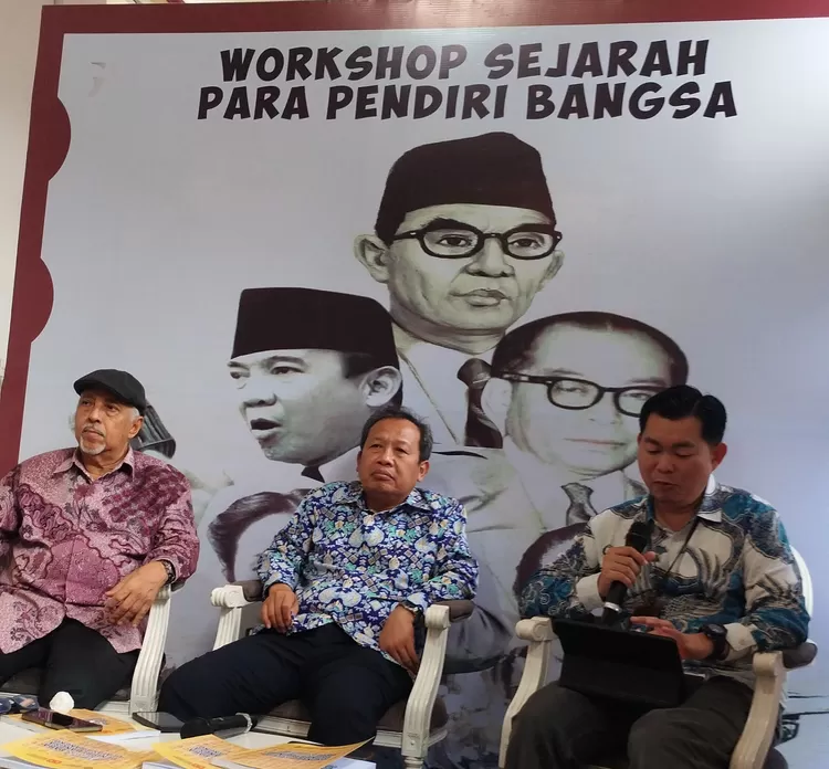 Narasumber workshop perangko pendiri bangsa