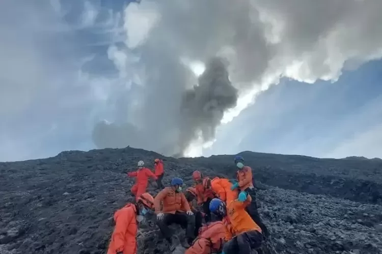 Tragedi Gunung Marapi: Mengenang 23 Pendaki Yang Meninggal Dalam Erupsi ...