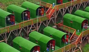 Ada Spot Glamping Baru di Ecopark Curug Tilu, Tawarkan Staycation Mirip Rumah Hobbit Harganya Cuma Rp 1 Jutaan
