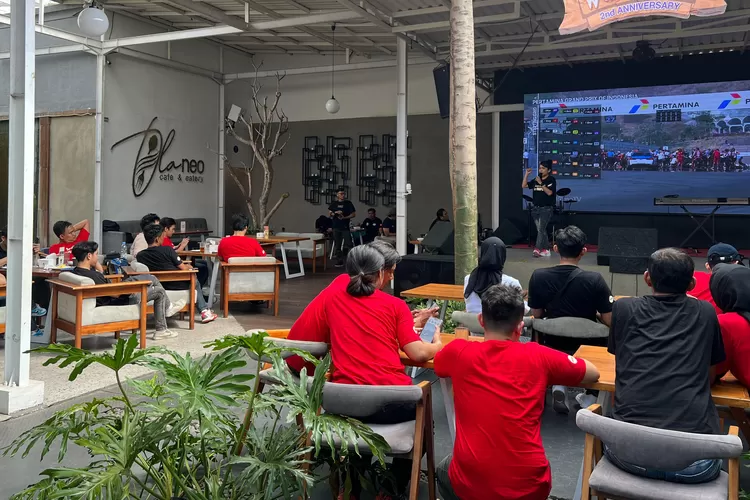 Suasana nonton bareng MotoGP Mandalika yang digelar PT AHM dan PT Daya Adicipta Motora bersama komunitas Honda.