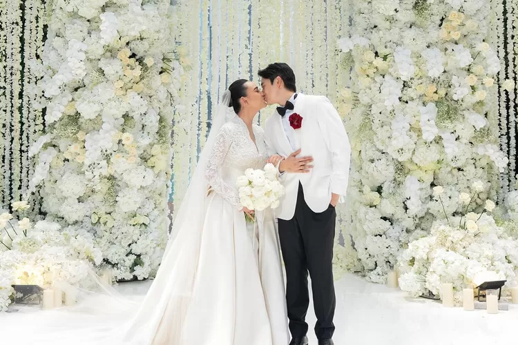 Amanda Manopo resmi menikah (Foto: Gorajuara.com / Instagram @amandamanopo)