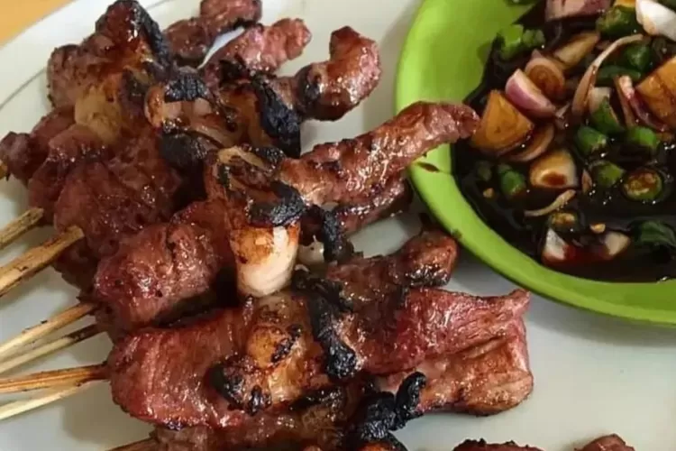 Wisata Tempat Kuliner Wajib Kamu Cicipi Saat Berada Di Bandung (Instagram/satehadoribandung)