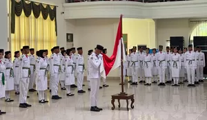 Walikota Baubau Resmi Kukuhkan 77 Paskibraka Tingkat Kota Baubau Tahun 2026 