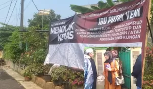 Delapan Tahun Berjalan Tanpa Izin, Warga Bekasi Protes Aktivitas Kegiatan Pengajian Umi Cinta