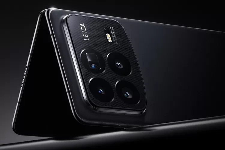 Xiaomi MIX Fold 4 (Xiaomi)