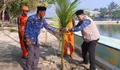 16 Pohon Lindung Ditanam di Taman Terpadu Pulau Kelapa