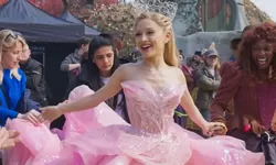 Ariana Grande Bersinar sebagai Glinda, Film 'Wicked' Jadi Sajian Wajib Tontonan Akhir Tahun 