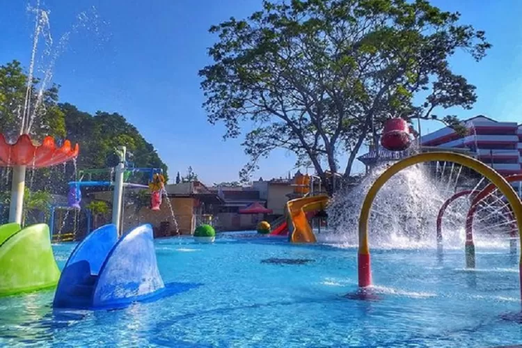 Mau Liburan Wajib Kunjungi Ubalan Waterpark Pacet Mojokerto Wisata