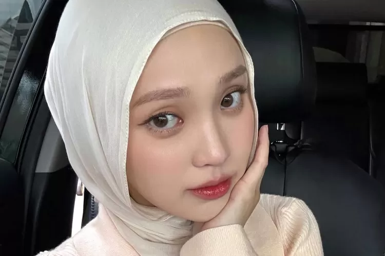 Julia Prastini alias Jule akhirnya buka suara soal isu perselingkuhan yang menyeret namanya (Foto: Gorajuara/ Instagram/ @juliaprt7)