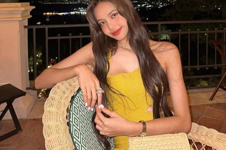 Lisa BLACKPINK (Sumber: Instagram @lalalalisa_m)