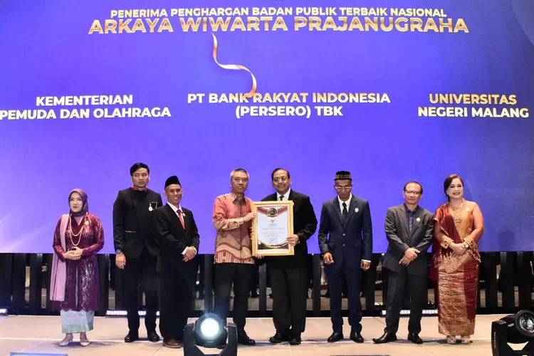Dinobatkan Sebagai Badan Publik Terbaik Nasional, BRI Sabet Dua Penghargaan di Anugerah Keterbukaan Informasi Publik 2024