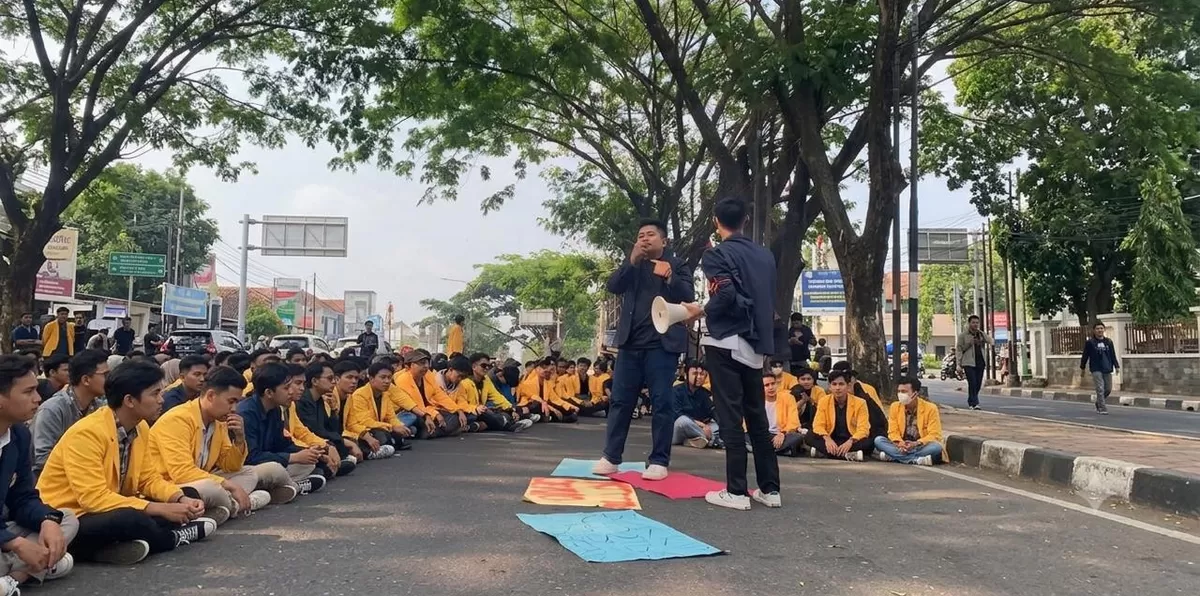 GMCM mempertanyakan progres proyek jalan Cimaskara&ndash;Padasuka senilai Rp12,6 Miliar. (FOTO: Ist)