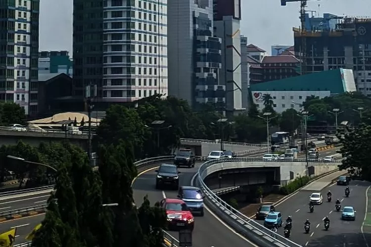 Ilustrasi tol gratis untuk peserta May Day (pinterest.com/ppiiu)