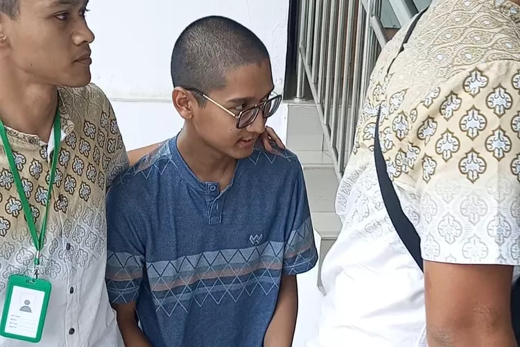 Penyidik Polres Bogor menyerahkan Armor Toreador ke Kejaksaan Negeri (Kejari) Kabupaten Bogor, Jumat, 11 Oktober 2024. (Foto/Erwin/Metropolitan.)