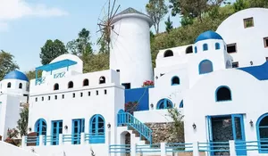 Berwisata di Sarae Hills Bandung, Rasakan Sensasi Berkeliling Dunia Dalam Sehari