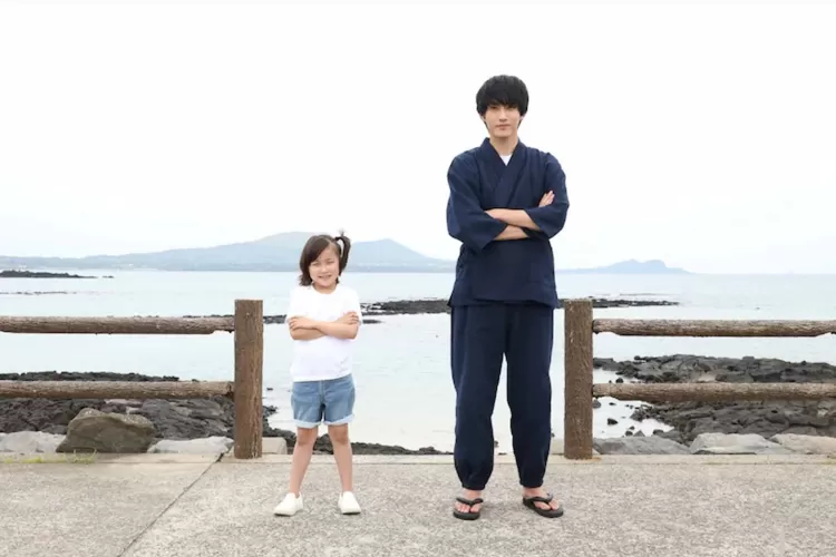 Otaku Anime Indonesia on X: Live-Action TV Drama dari serial Barakamon  tayang pada bulan Juli di Fuji TV, dimana aktris cilik Ririsa Miyazaki  berperan sebagai Naru Kotoishi, sedangkan Yosuke Sugino menjadi pemeran