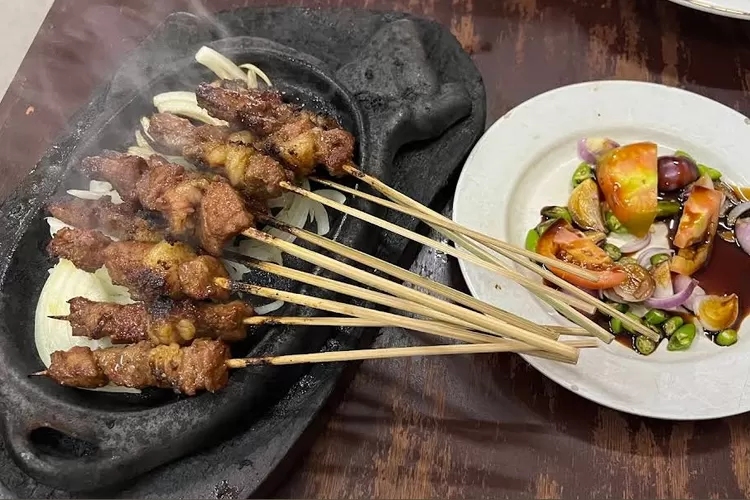 9 Warung Sate Kambing di Bogor Paling Mantul, Kamu Udah Coba yang Mana? (Gmaps/Tony Steven)