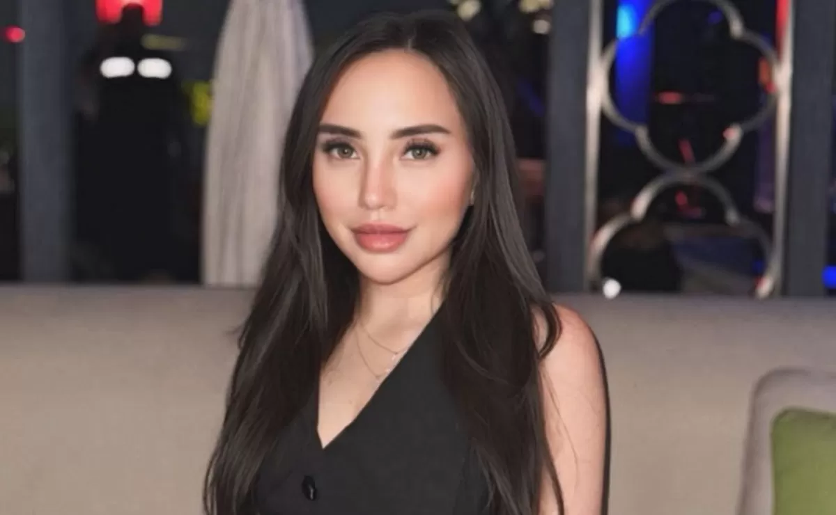Salmafina Sunan ungkap situasinya saat ini yang justru diterpa lebih banyak masalah ketika ia memilih murtad alias keluar dari Islam sejak bercerai dari suaminya, Taqy Malik.  (Instagram.com/@salmafinas)