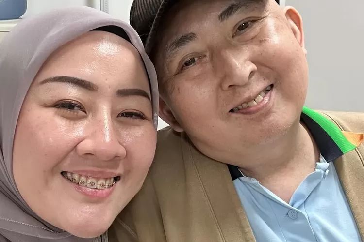 Fanny Kondoh bersama almarhum suaminya, Papa Udon (Foto: Gorajuara/ Instagram/ @fannykondoh)