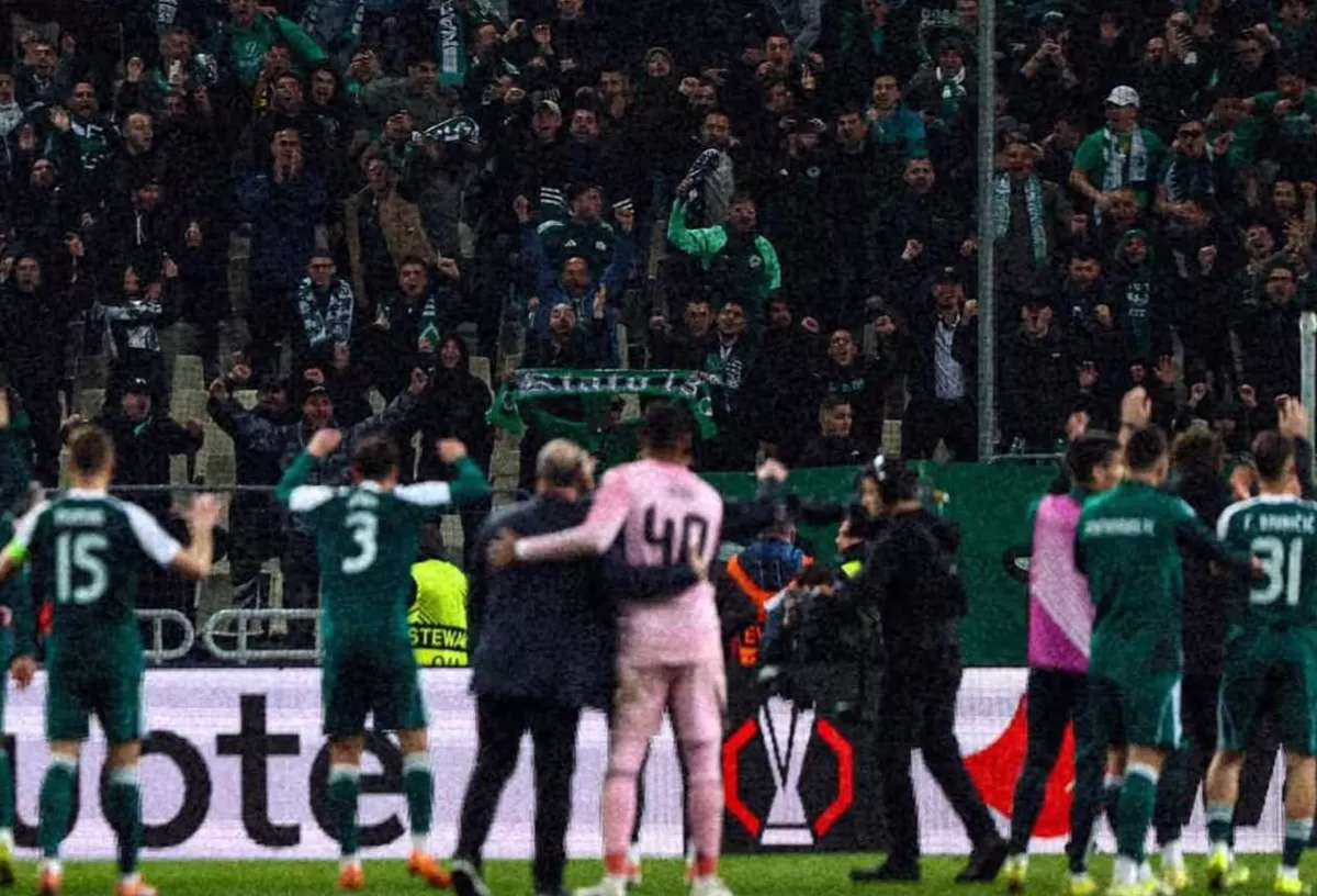 Euforia kemenangan tipis 1-0 Panathinaikos FC atas Real Betis Balompie di leg pertama  babak 16 besar UEFA Europa League, 13 Maret 2026. (Instagram @fcpanathinaikos)