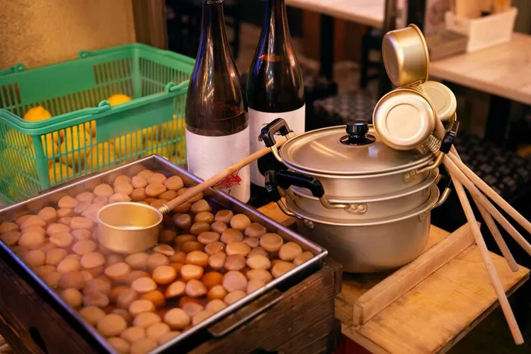 Pedagang keluhkan daya beli menurun, netizen sebut salah pemerintah (Freepik)