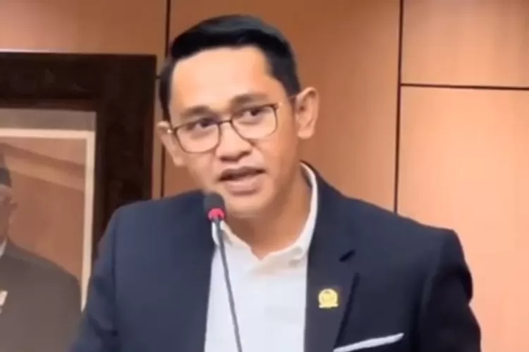 Anggota DPD RI dapil Sulawesi Tengah, Abdul Rachman Thaha, saat mengikuti masa sidang pembukaan ke-2 pada Rabu 3 Januari 2024 di Jakarta. (Foto: Ist). 