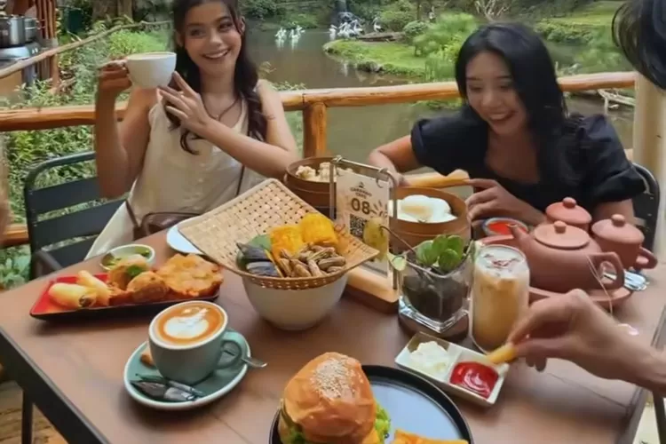Menikmati Kopi dan Alam di Caf&eacute; Caravan Taman Safari Bogor (Istimewa)