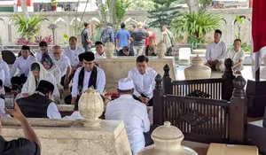 Sambut Ketua MPR Ziarah Rutin di Makam Sang Proklamator Jelang HUT RI, Mas Ibin: Generasi Muda Patut Terus Warisi Spirit Kepemimpinan Bung Karno