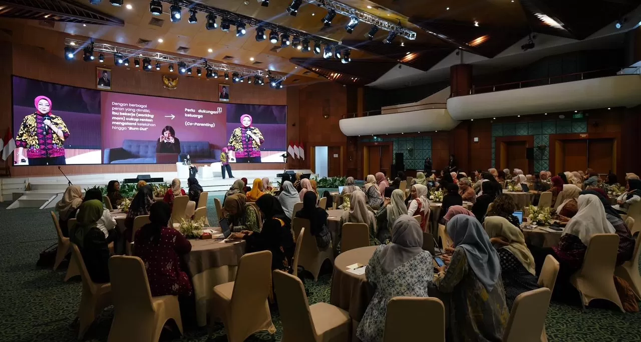 Suasana Workshop "International Women's Day: Peran Keluarga dalam Mendukung Pekerjaan" yang dilaksanakan di Auditorium PLN Kantor Pusat, Jakarta pada Jumat (13/3).