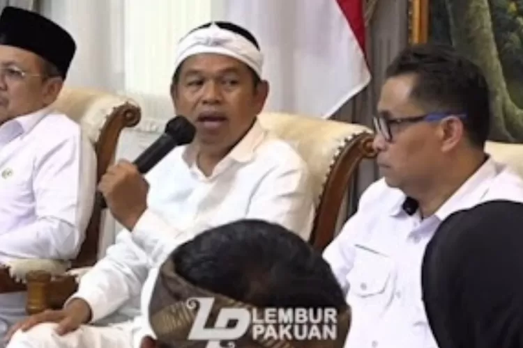 Gubernur Jawa Barat, Dedi Mulyadi (tengah). (Instagram.com/@dedimulyadi71)