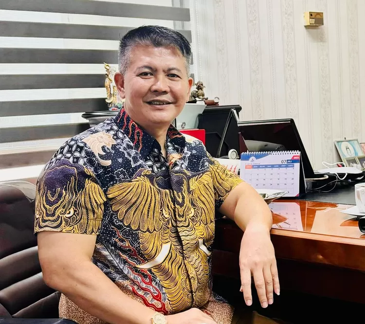 Dr. Pieter C Zulkifli, SH. MH. 