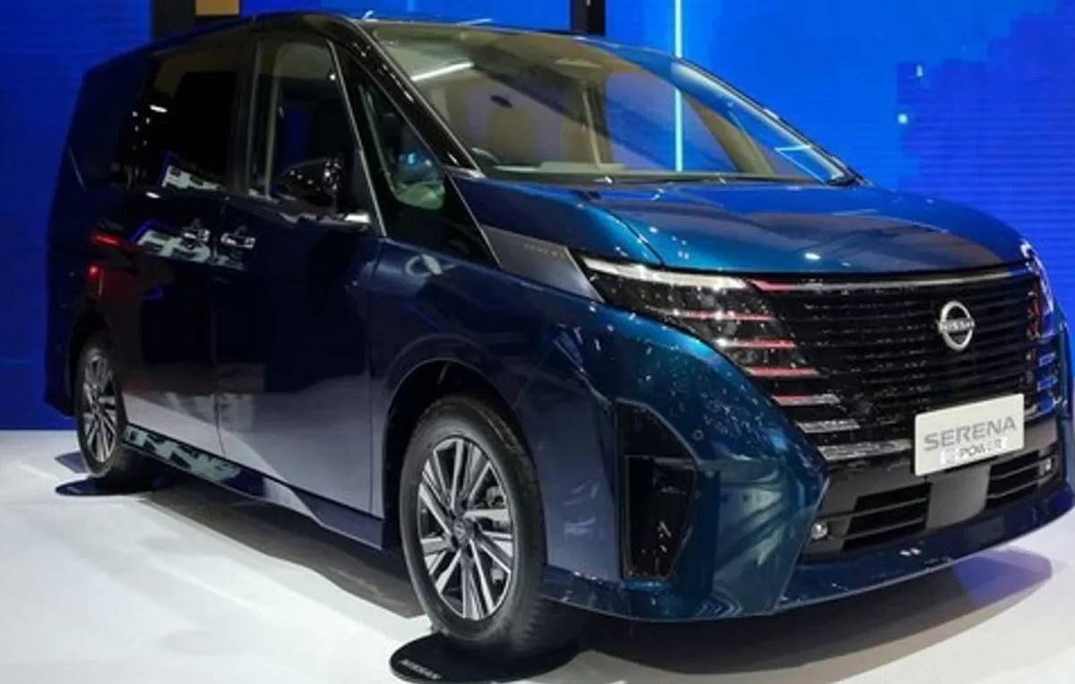Nissan Serena e-Power Two Tone Tahun 2026