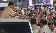 Permudah Salaman dengan Warga, Presiden Prabowo Minta PT Pindad Bikin Mobil Khusus Presiden