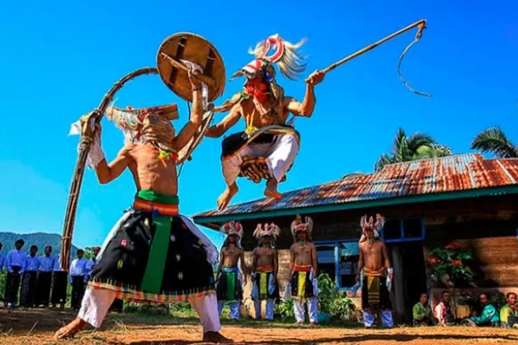 Seribu Pesona Budaya Manggarai: Eksplorasi Warisan Budaya Di Ujung ...