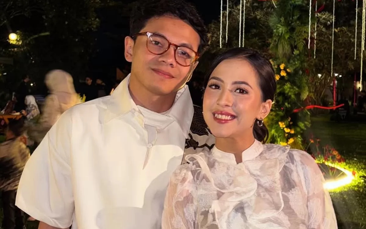 Potret Adhisty Zara dan Tsaqib yang jadi sorotan di tengah rumor artis kehamilan artis muda di Threads (Instagram/zaraadhsty)