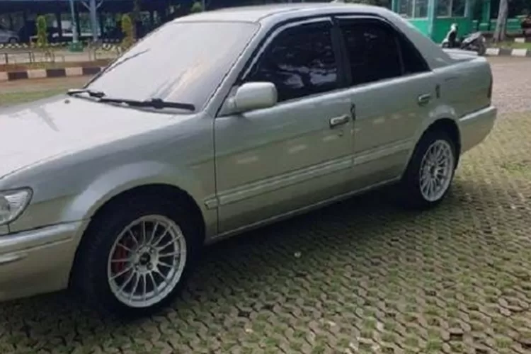 Pilihan Sedan Bekas Stylish dengan Harga di Bawah Rp50 Juta