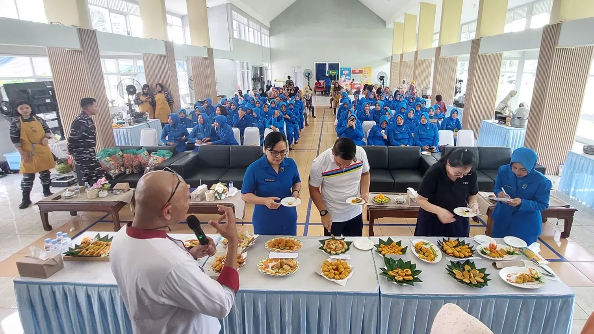 Pelatihan Olahan Hasil Laut dan Kedelai untuk Masyarakat Pesisir Cilacap dan Tegal, Kamis 9 April 2026. (Dok FKS Group)