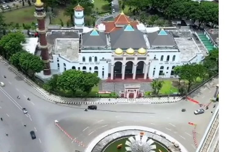 Anies Baswedan Direncanakan salat zuhur di Masjid Agung Palembang (tangkapan layar @pariwisata.palembang)
