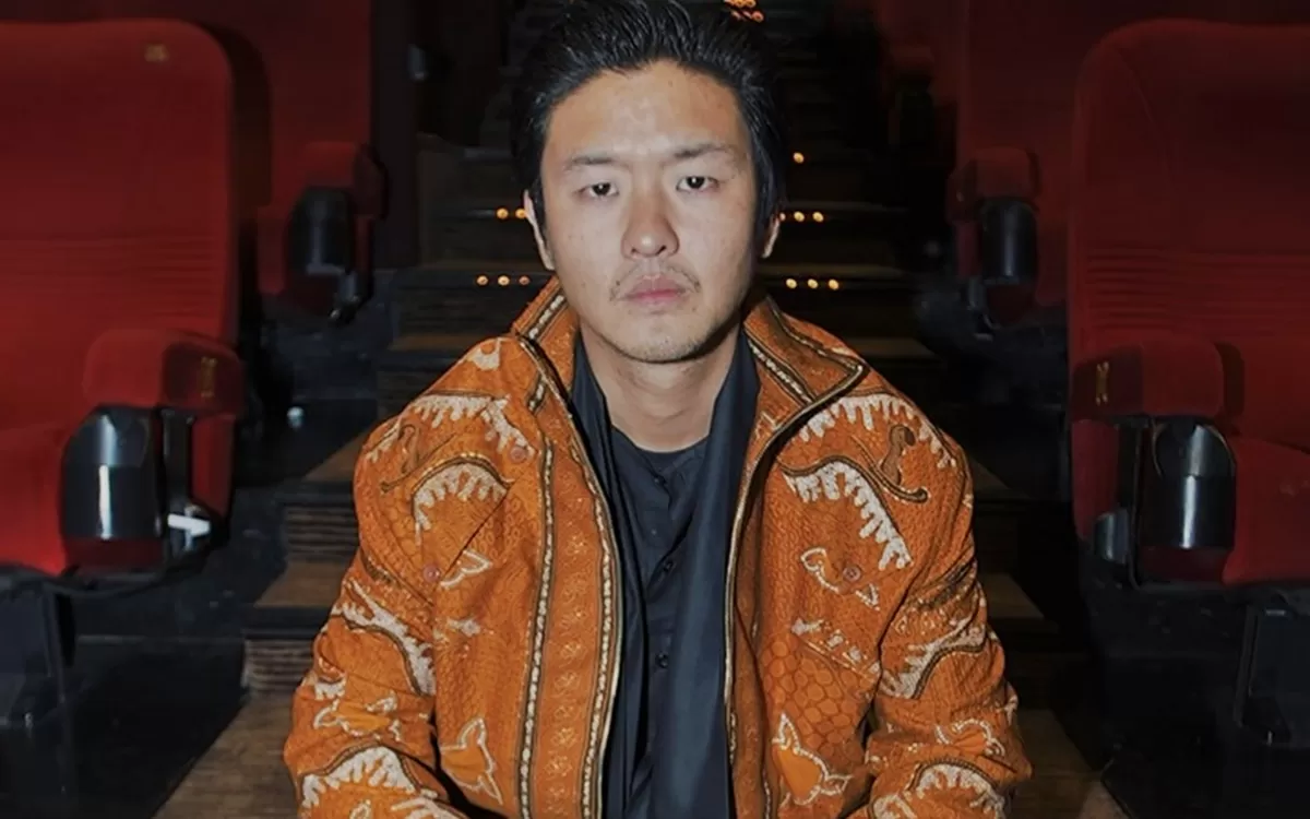 Potret Indra Pramujito, bintang film Sekawan Limo akui bersalah pakai handphone saat mengemudi hingga mengalami kecelakaan di Bali (Instagram/indrapramujito)