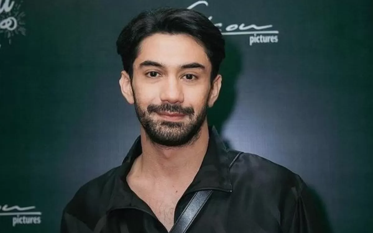 Reza Rahadian apresiasi Cinema XXI yang memperbolehkan penonton bawa tumbler minum ke dalam studio bioskop  (Instagram/officialpilarez)