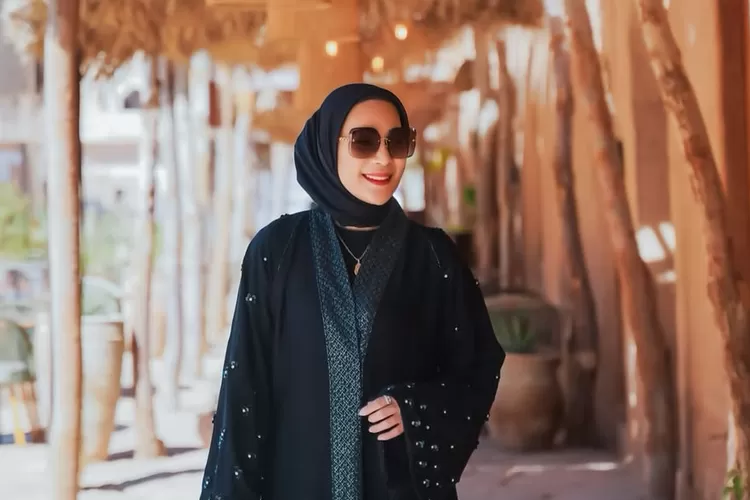 Erin Taulany beri penjelasan soal kehadiran anak-anaknya dalam sidang cerai di PA Tigaraksa (Foto: Gorajuara/ Instagram/ @erintaulany)